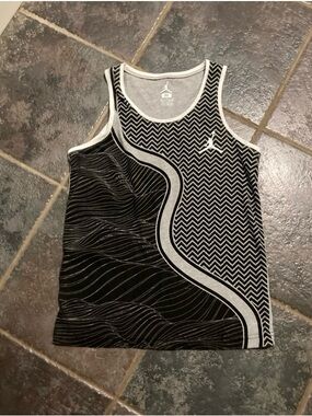 Jordan Black & Gray Graphic Tank Top Boys Size M